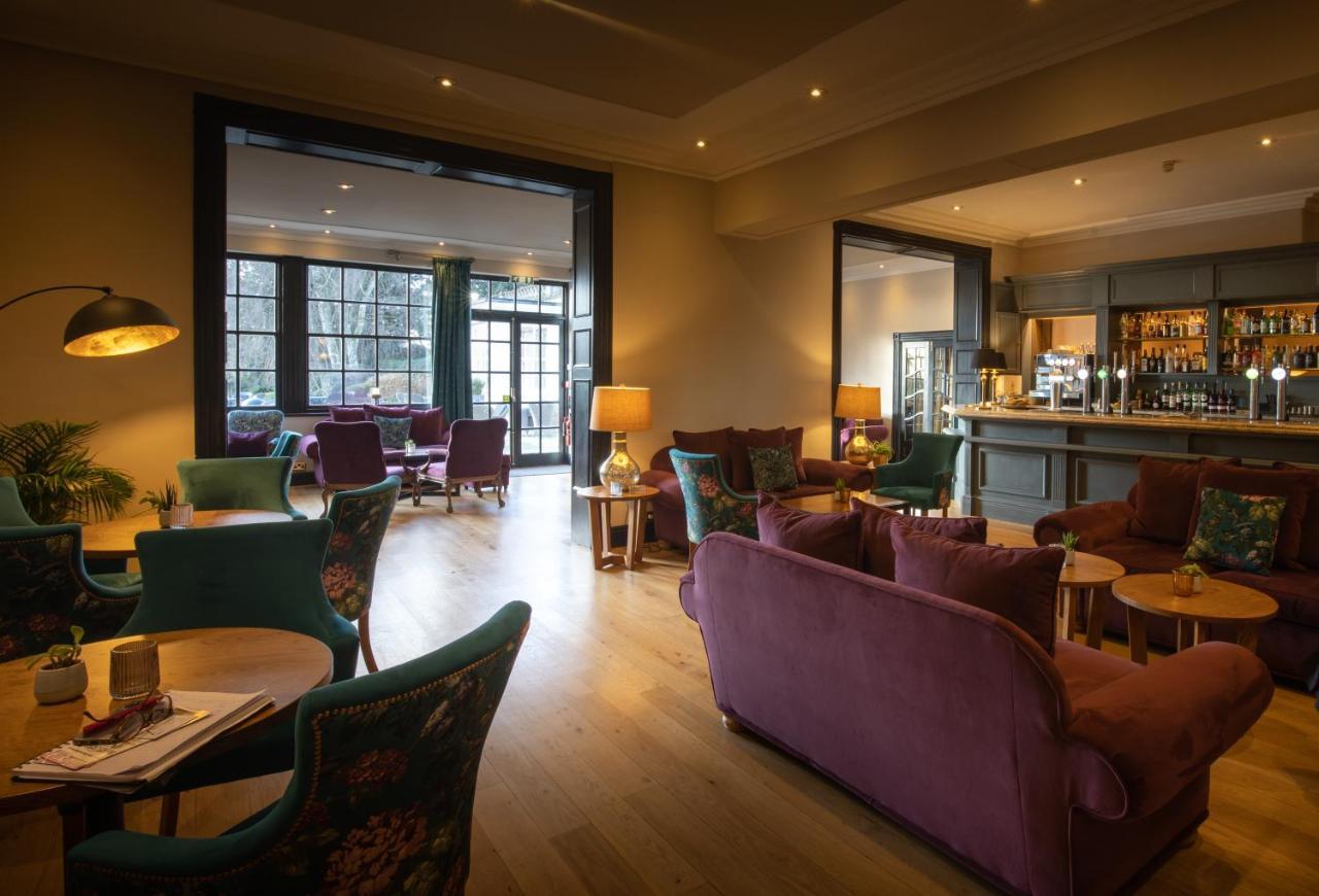 Rowton Hall Hotel And Spa เชสเตอร์ ภายนอก รูปภาพ