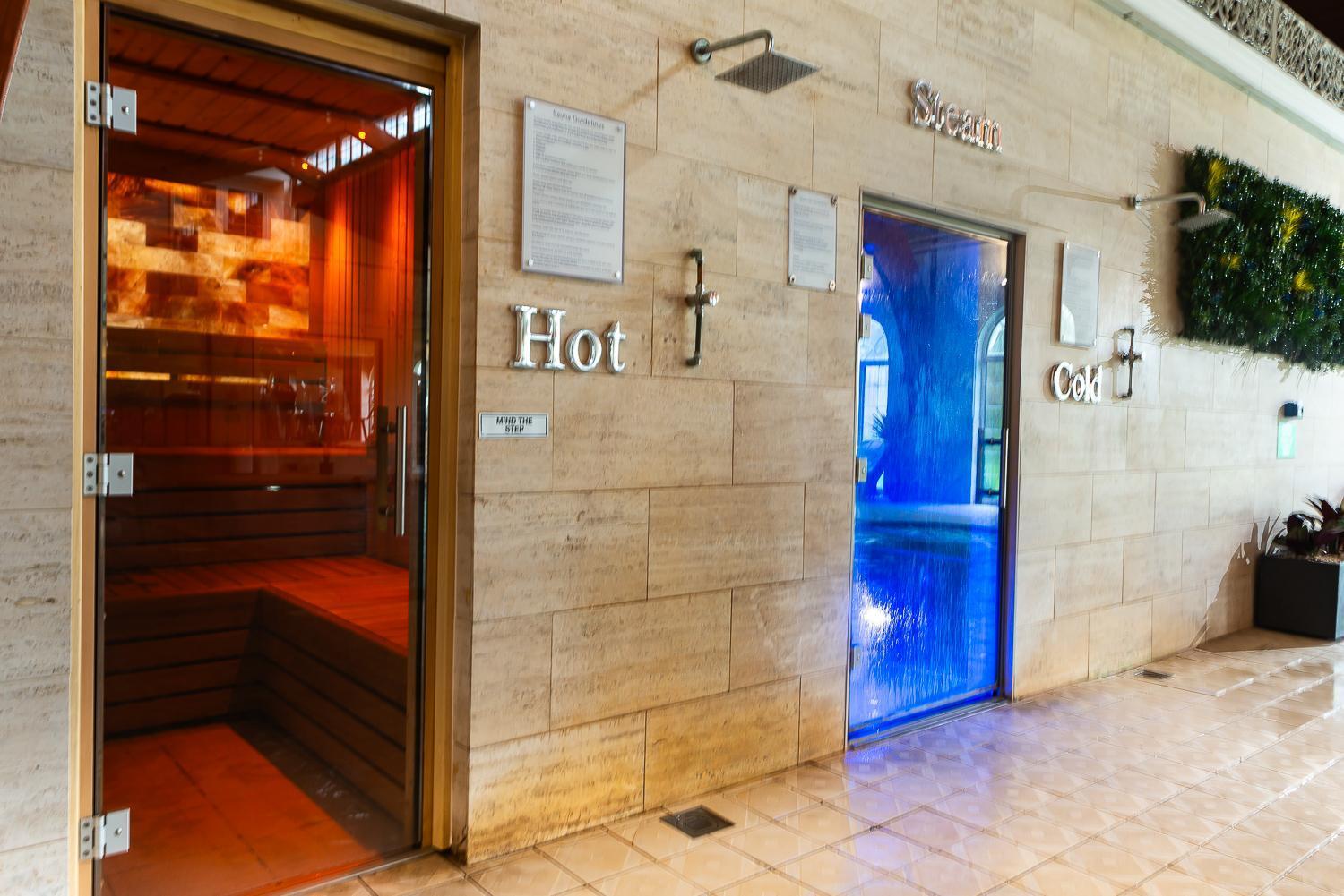 Rowton Hall Hotel And Spa เชสเตอร์ ภายนอก รูปภาพ