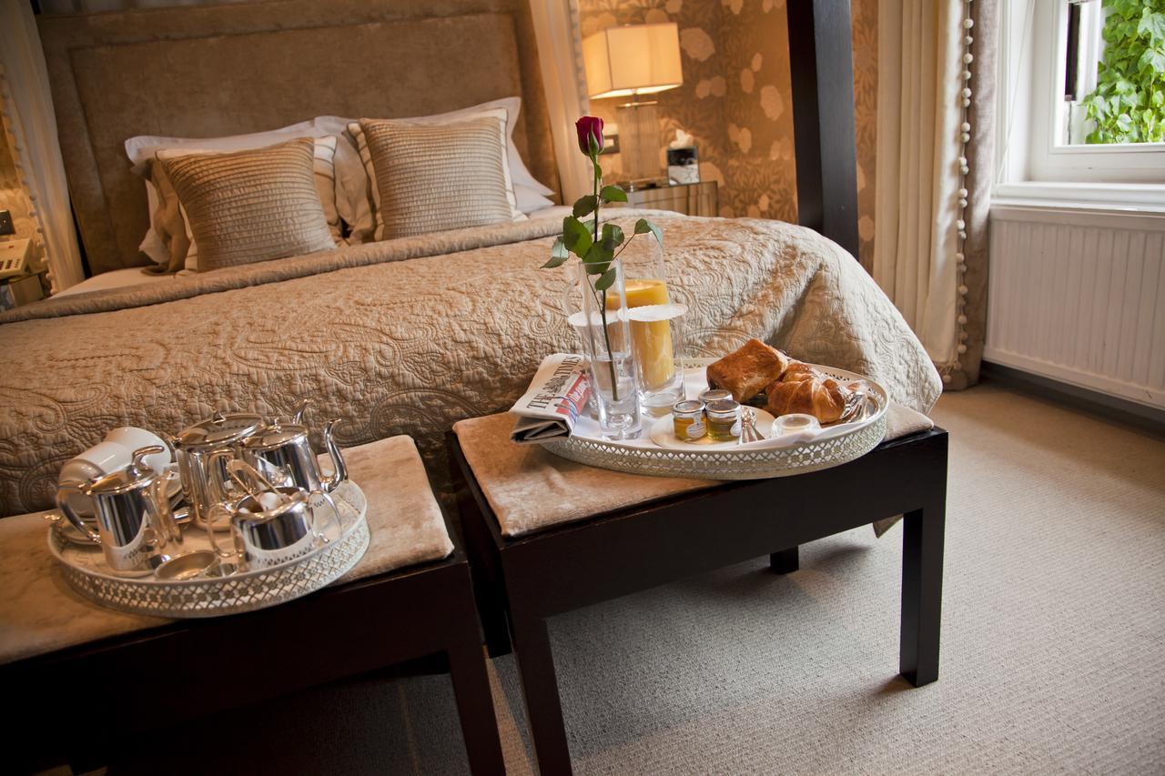 Rowton Hall Hotel And Spa เชสเตอร์ ภายนอก รูปภาพ